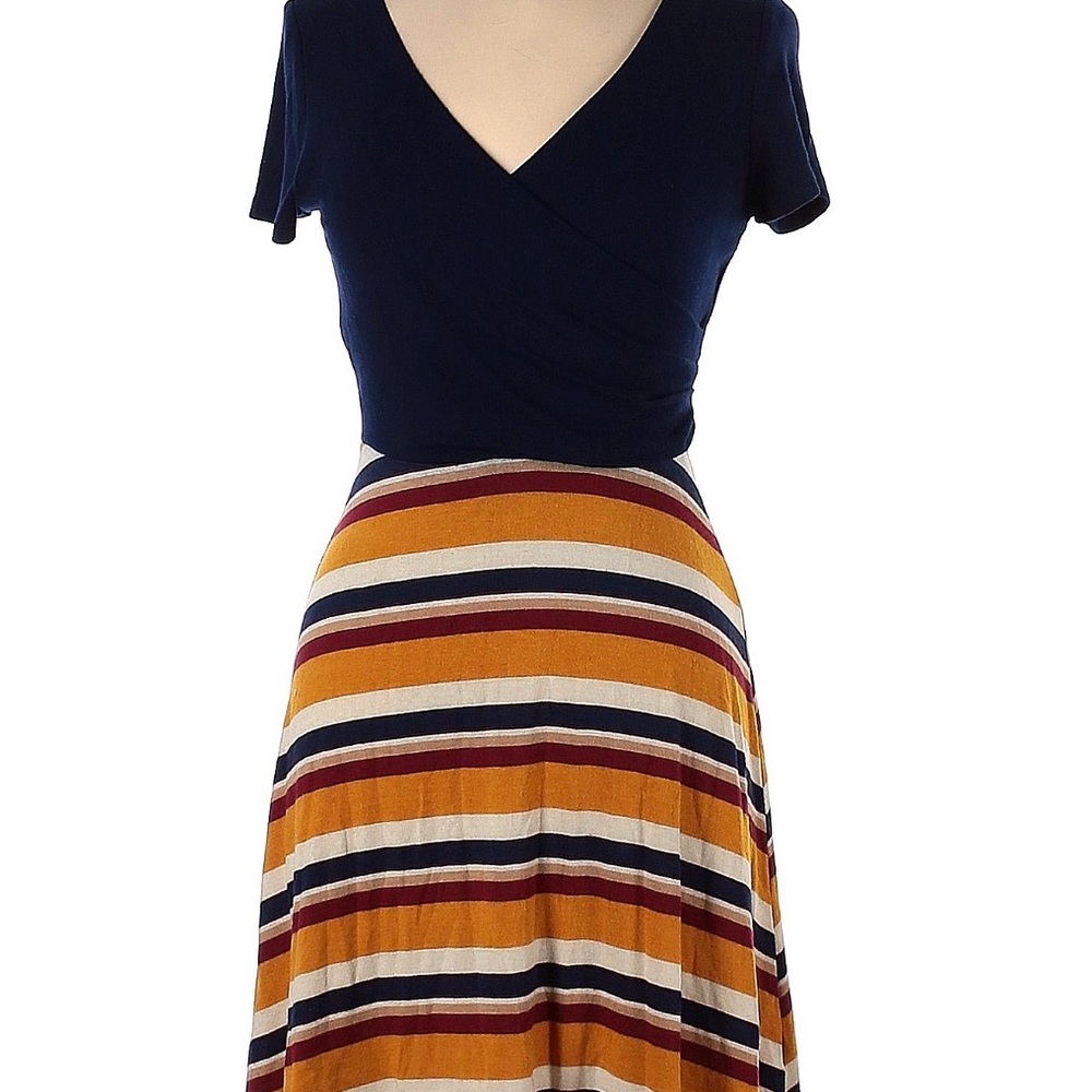 Gilli Lg Striped Dress with Navy Top 2 pc look